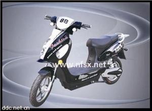 南方三星350W小王子电动摩托车TDM405Z